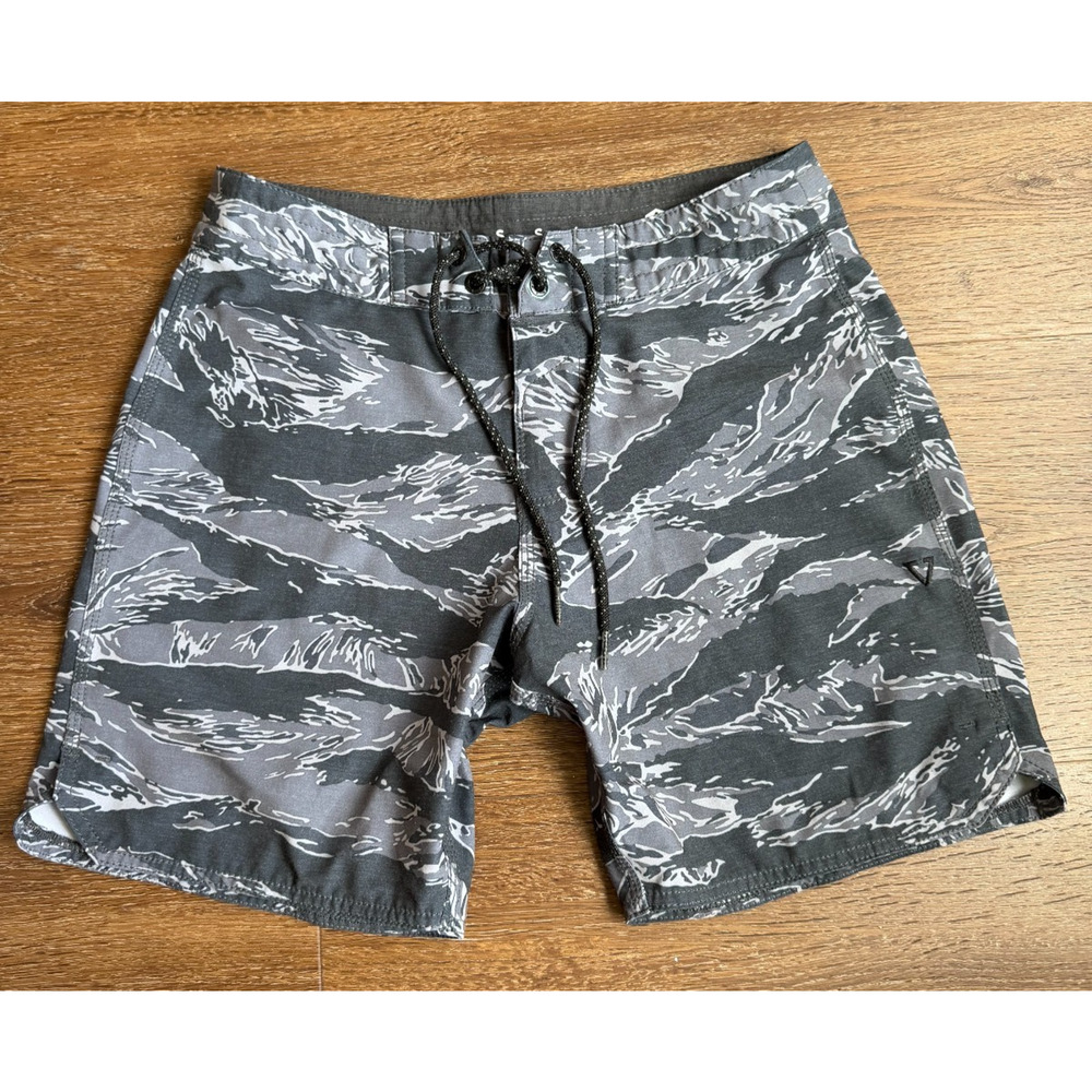 Vissla Youth Boys 15” Boardshorts Swim Shorts Gray Sz 27